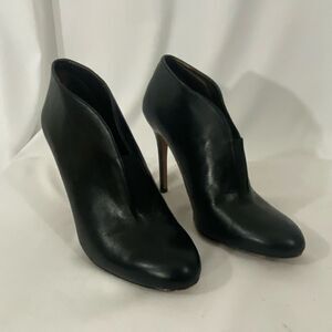 NWOT Julianne Hough for Sole Society Black Booties